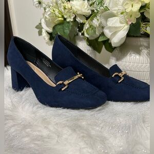 Chic Navy Blue Women's Heels